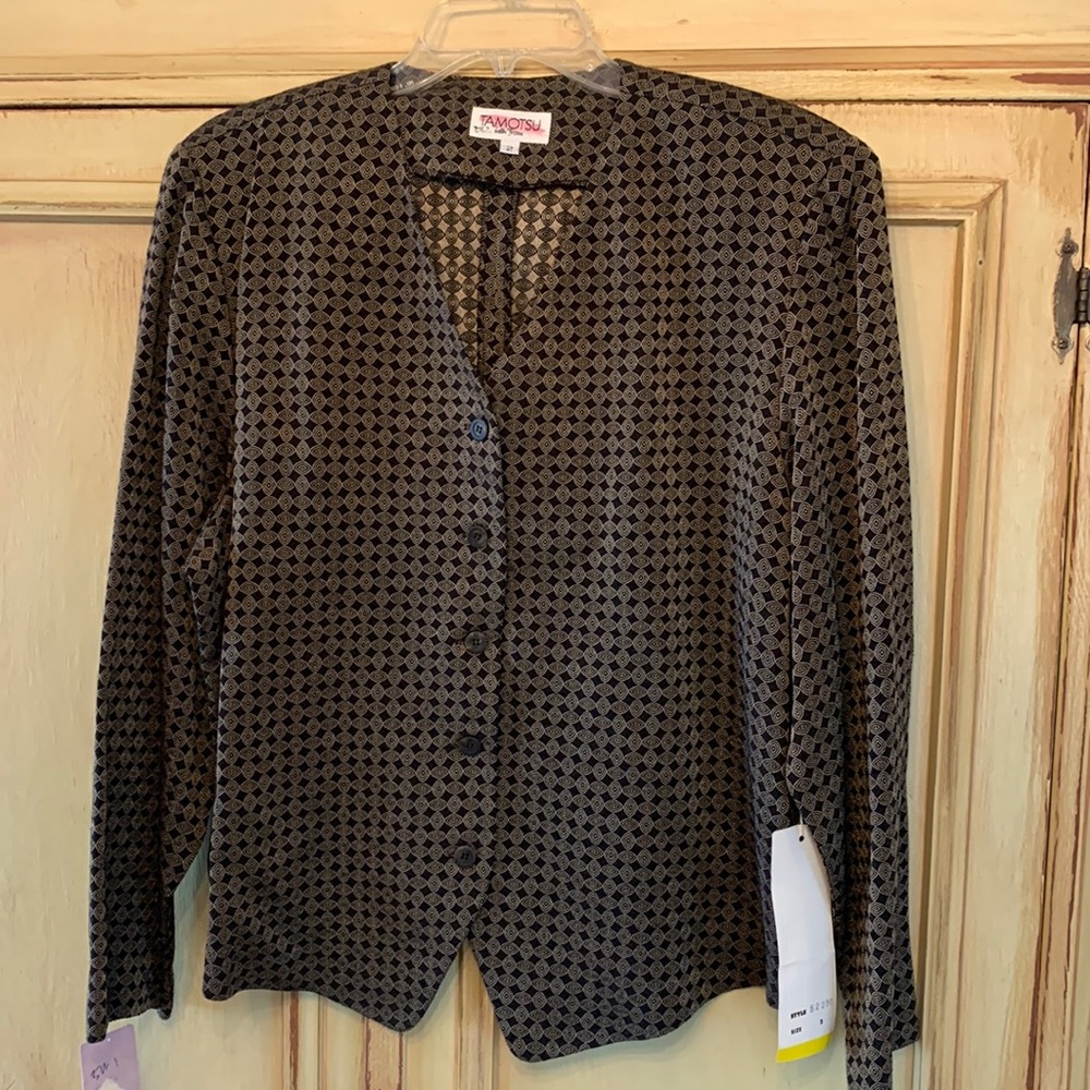 NEW with tags. Size 2X. Tamotsu unlined jacket. Color black/bronze.